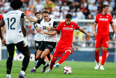 Valencia CF vs Osasuna (00:00 – 25/09)