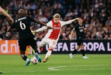 AFC Ajax vs Besiktas JK (02:00 – 27/09)